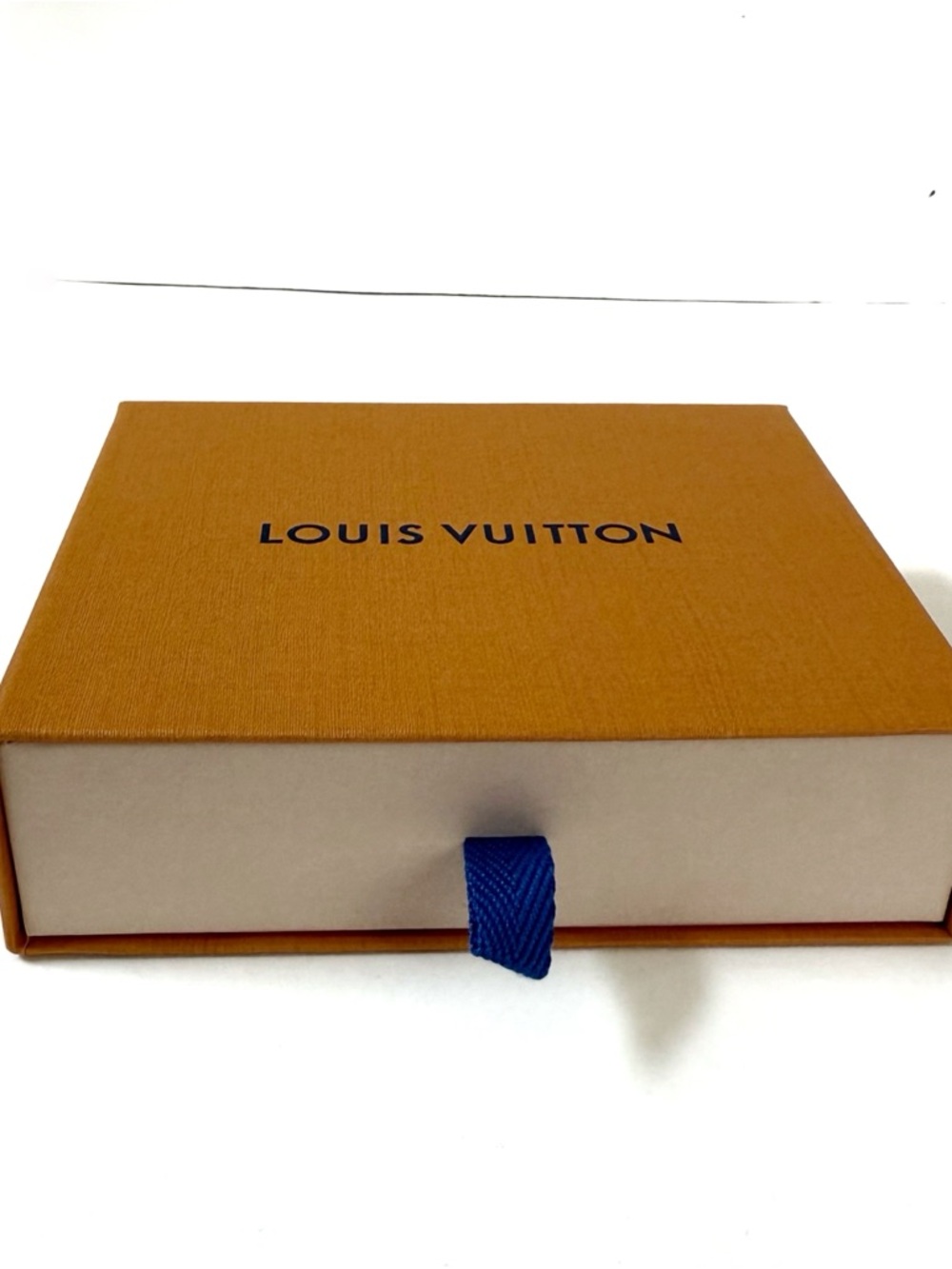 LV Louis Vuitton Box - Picture 2 of 4